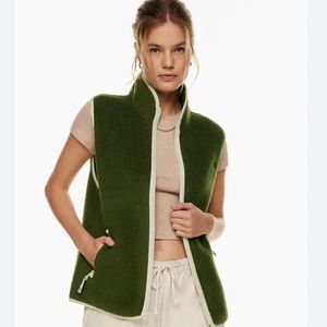 Aritzia Bigfoot Polar Zip Vest S